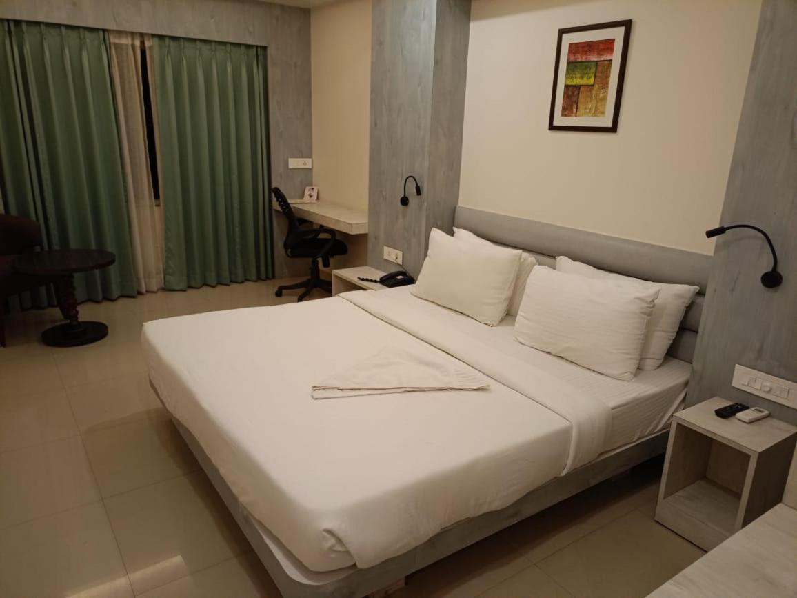 Hotel Rishiraj, Nagaon Nagaon (Assam) Exterior foto
