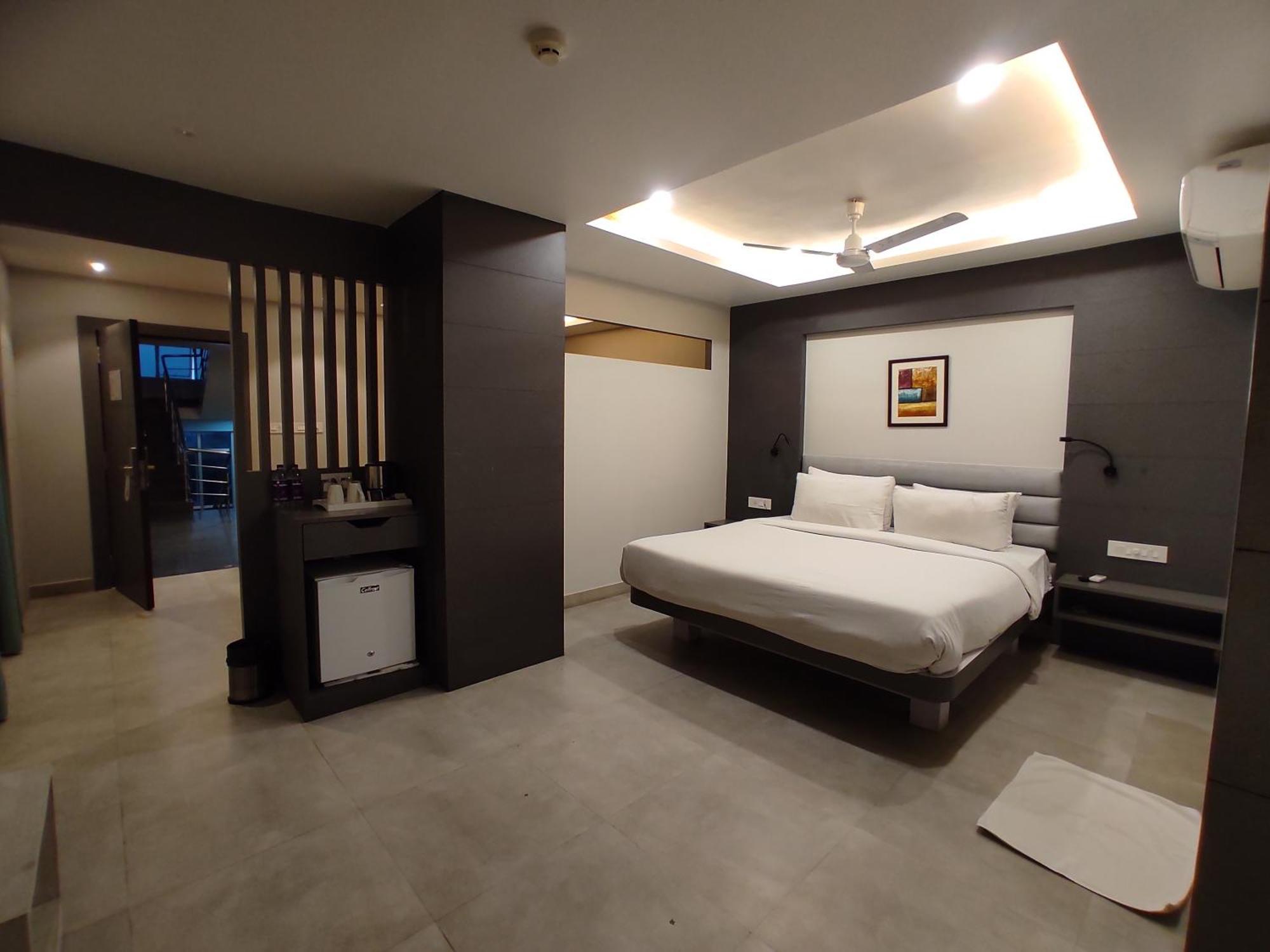Hotel Rishiraj, Nagaon Nagaon (Assam) Exterior foto